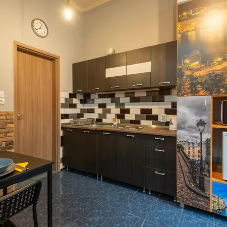 Apartamento With Good Transport Link 2 Budapest